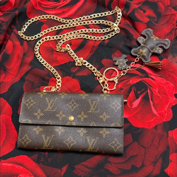 Louis Vuitton Monogram Brown Crossbody Bag - Picture 1 of 9